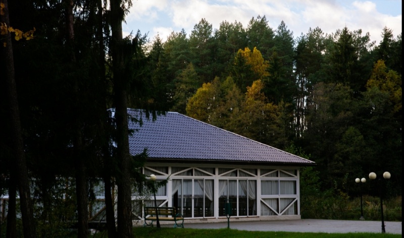 Файл:Royal park2.jpg